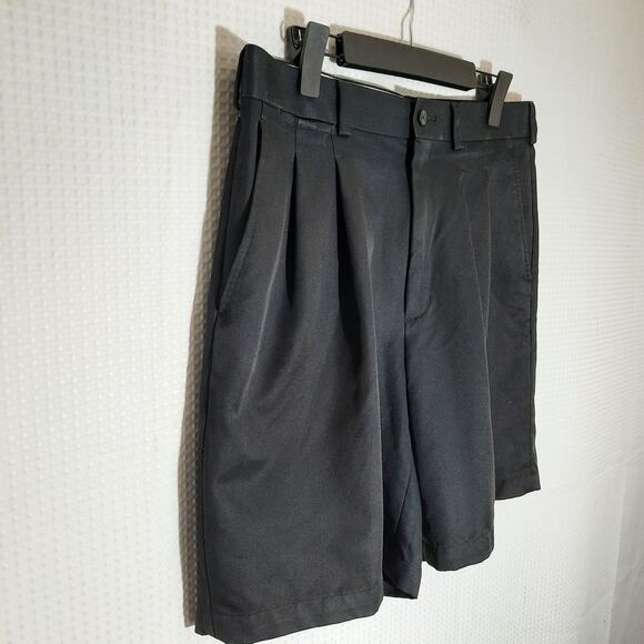 PGA Tour Golf Shorts Men’s 34 Black Flat Front Moisture Wicking Polyester - Picture 2 of 6